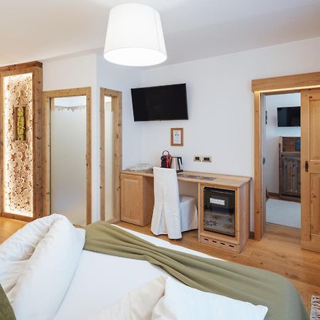 Hotel Garnì Laurino Cavalese Esterno foto