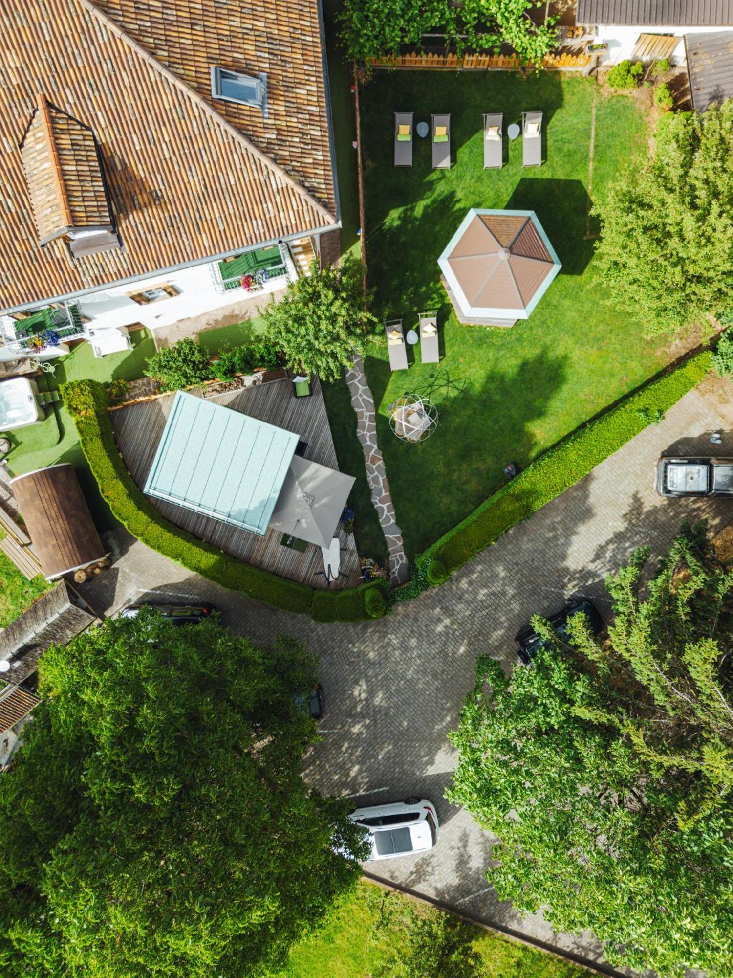 Hotel Garnì Laurino Cavalese Esterno foto